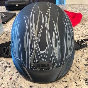 Bell mens motorcycle helmet